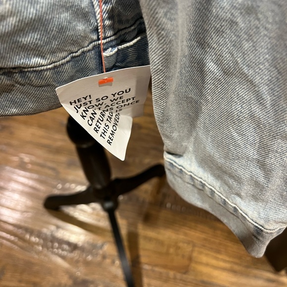 ASOS Design Distressed Full Zip Jean Jacket NWT Size XS - Picture 6 of 8